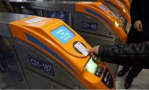 龍山高鐵高通之際,龍山鐵路派出所提醒大家注意事項(xiàng)